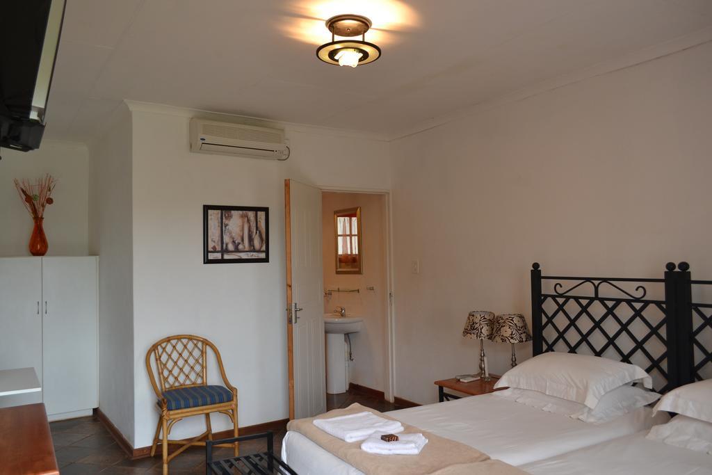 Mount Azimbo Lodge หลุยส์ทริคาร์ดท์ ภายนอก รูปภาพ